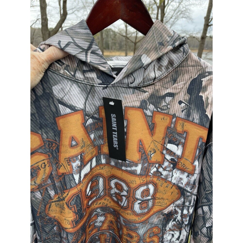 Saint Tears Hoodie Camo Graphic Pullover Kangaroo Pocket Y2K Mens Medium NWT